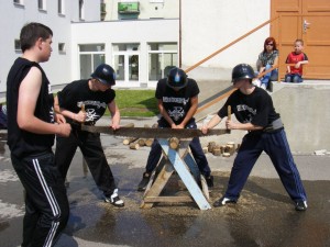 47973_509000079160491_210169803_n