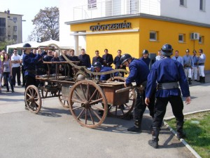 68579_508999619160537_338352231_n