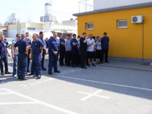 733908_509002419160257_2017238877_n