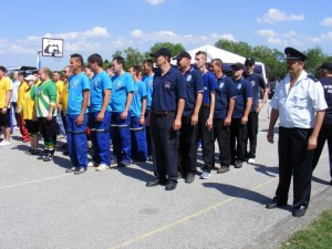 943230_517534931640339_471847527_n