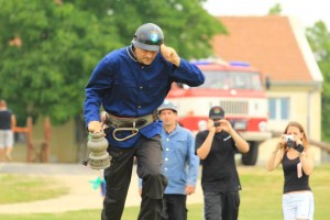 1009894_140632259470896_849934880_n