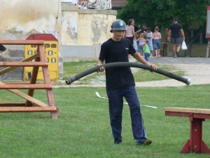 994302_140637829470339_378171351_n